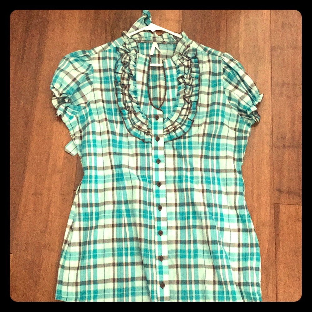 A dressy shirt
